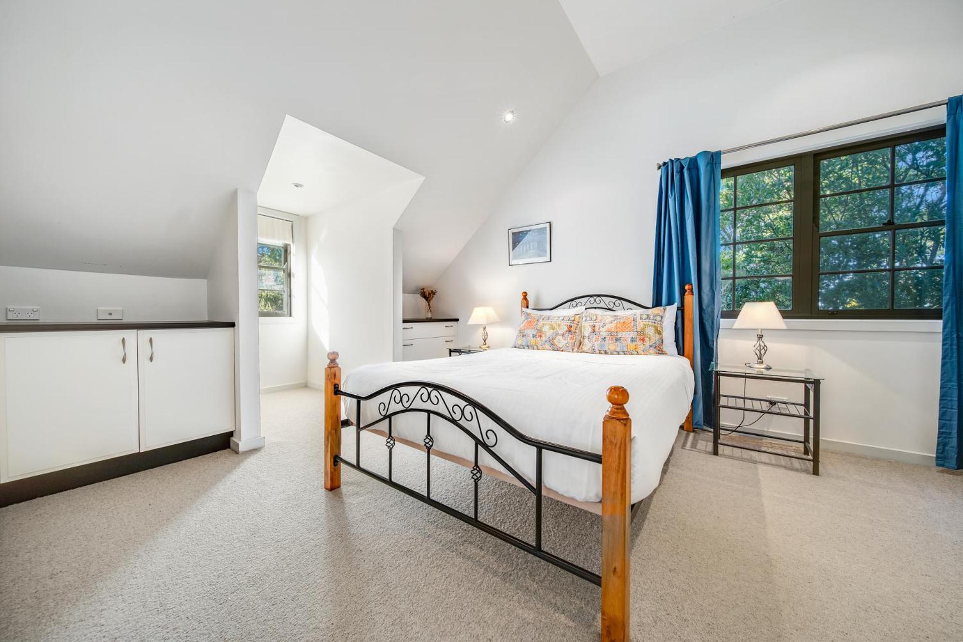 Whispering Pines Cottages Wentworth Falls Ruang foto