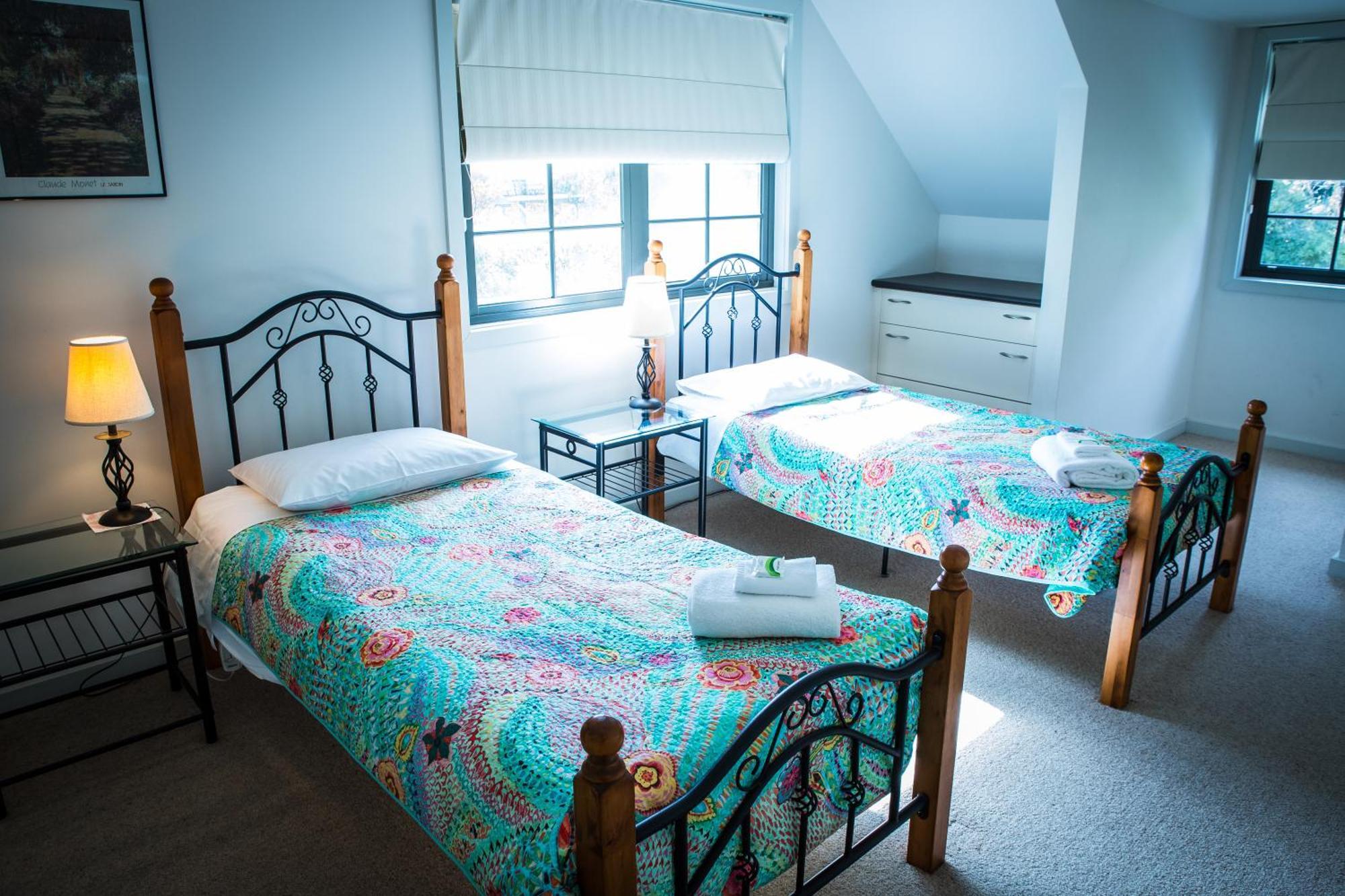 Whispering Pines Cottages Wentworth Falls Ruang foto