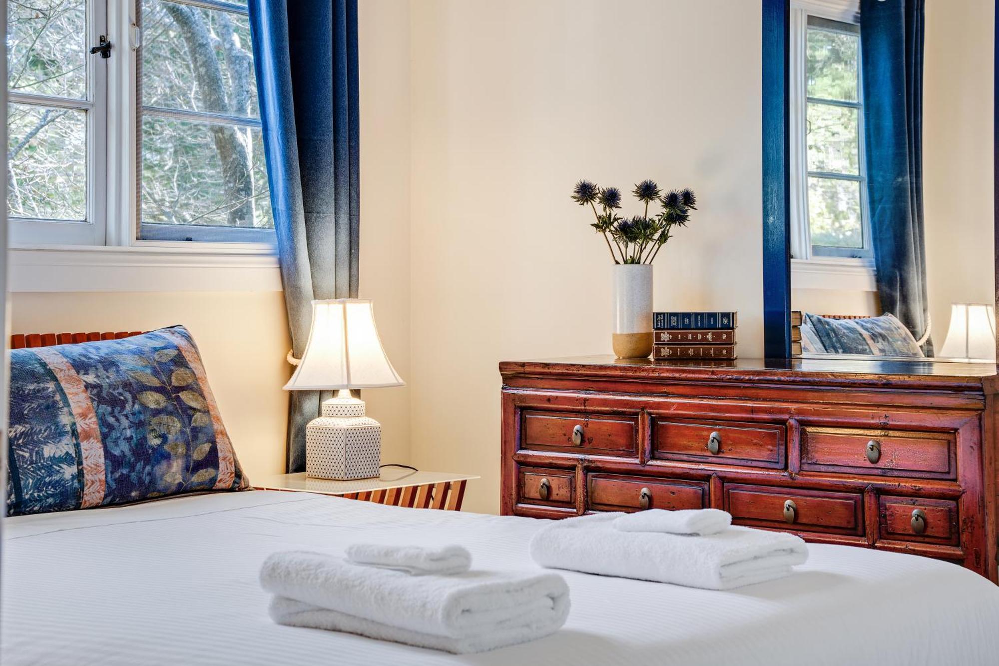 Whispering Pines Cottages Wentworth Falls Ruang foto