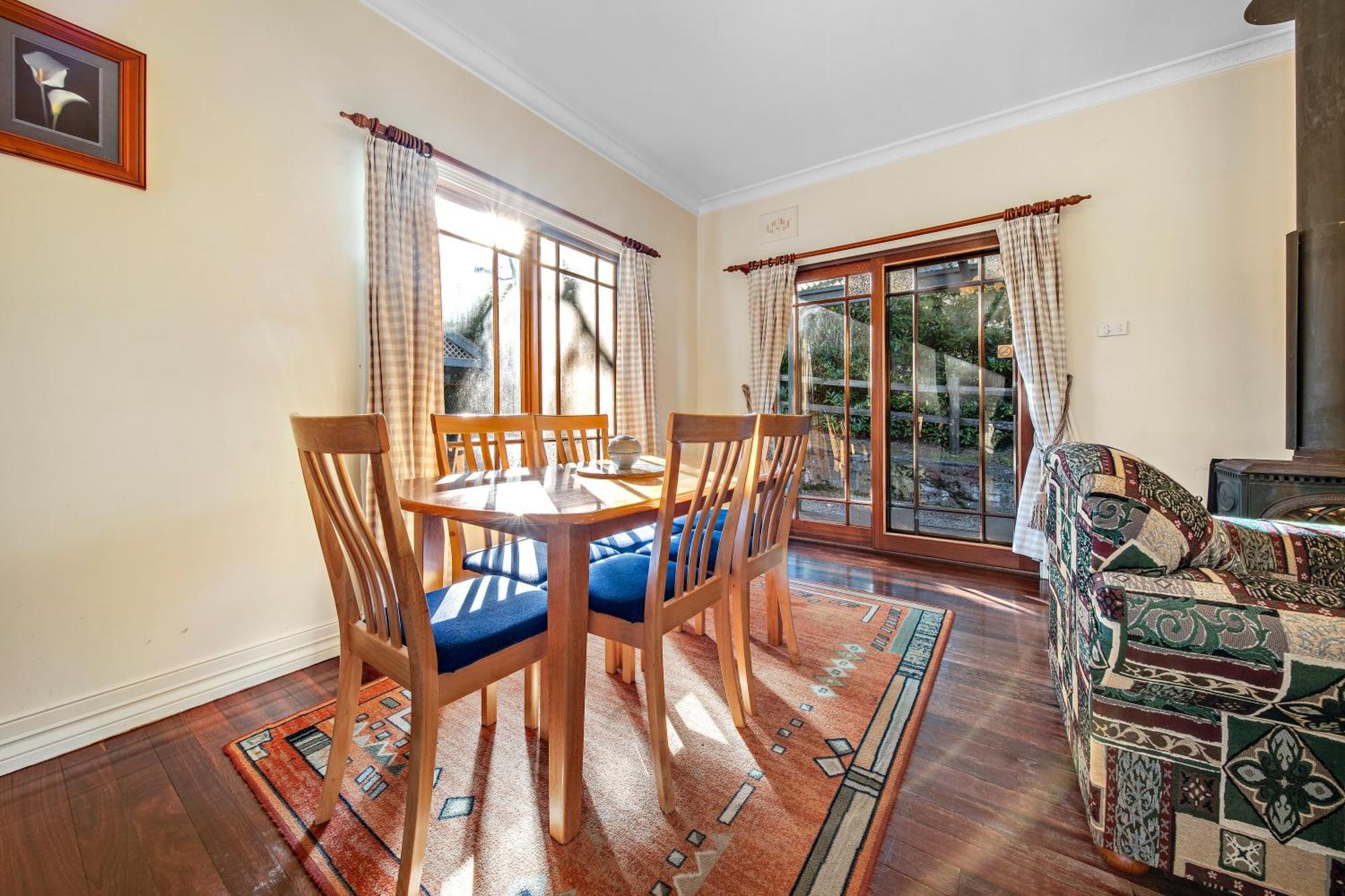 Whispering Pines Cottages Wentworth Falls Ruang foto