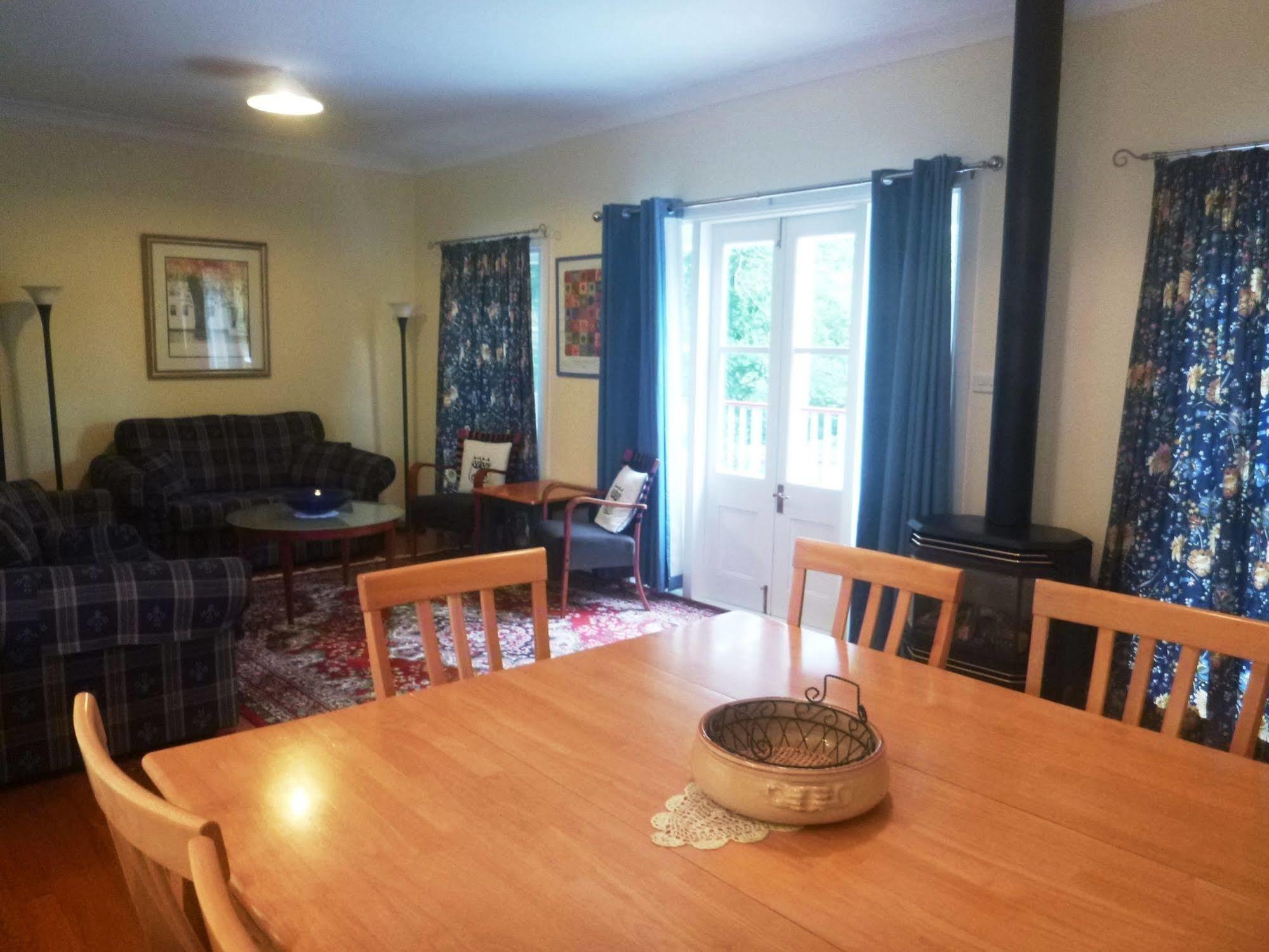 Whispering Pines Cottages Wentworth Falls Bagian luar foto