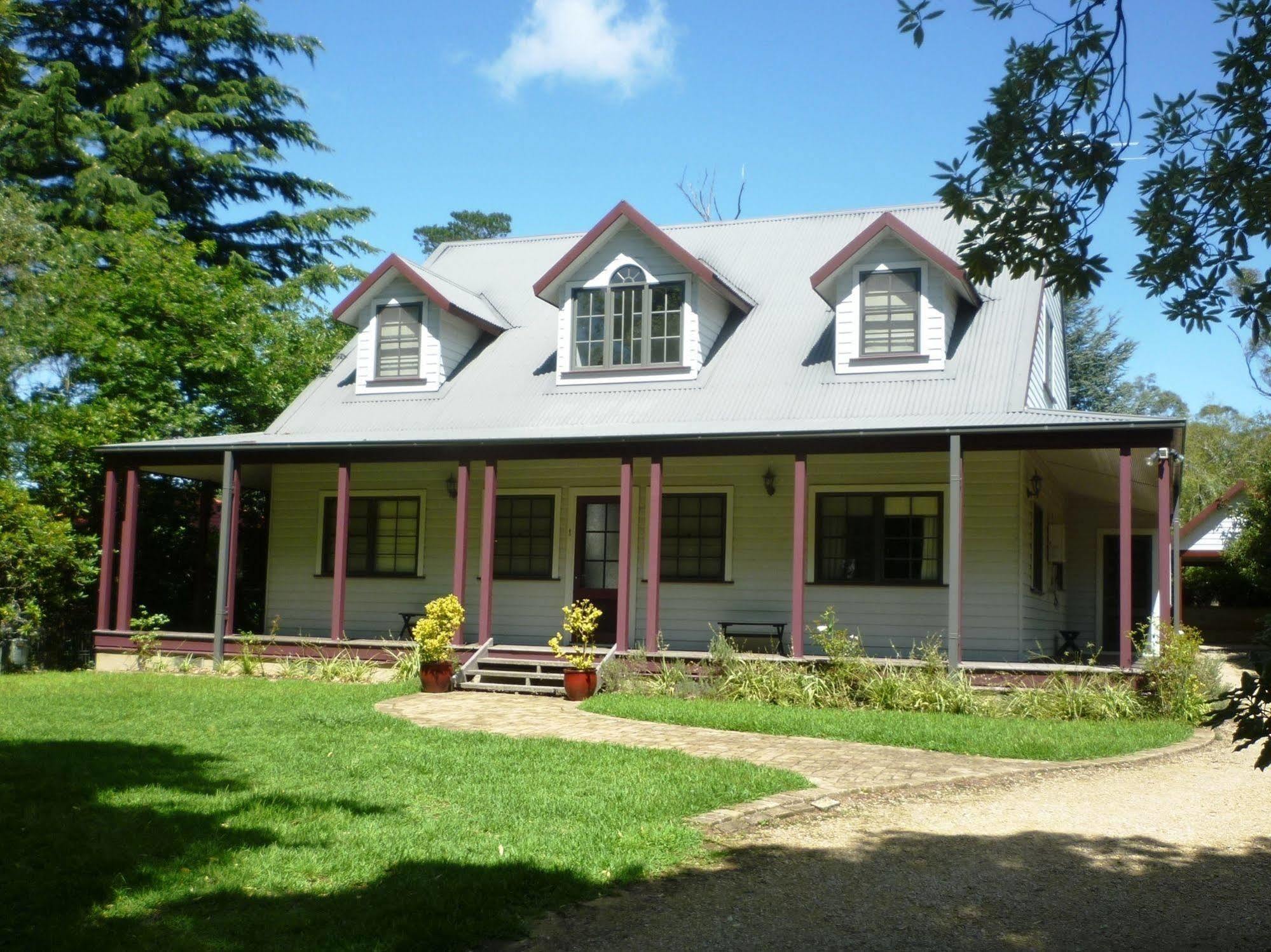Whispering Pines Cottages Wentworth Falls Bagian luar foto